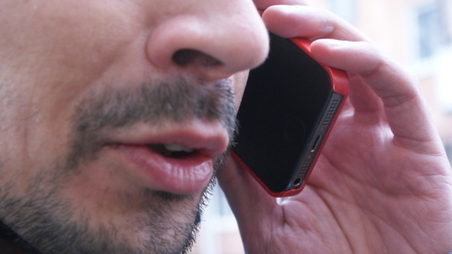 Путин подписал закон о блокировке номеров 