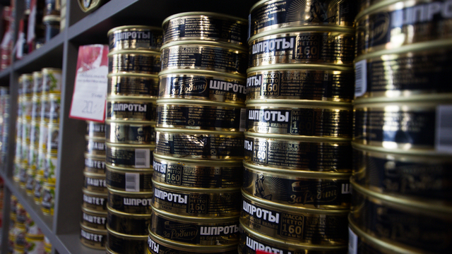 Калининградским рыбакам установили квоты на добычу кильки и салаки