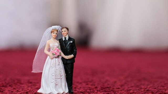 Госдума упростила подачу заявления в ЗАГС через интернет