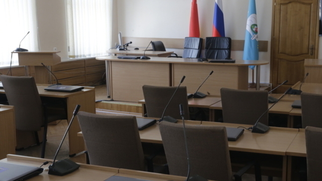 В Калининградской области лишили мандата депутата, который скрыл свои доли в компаниях 