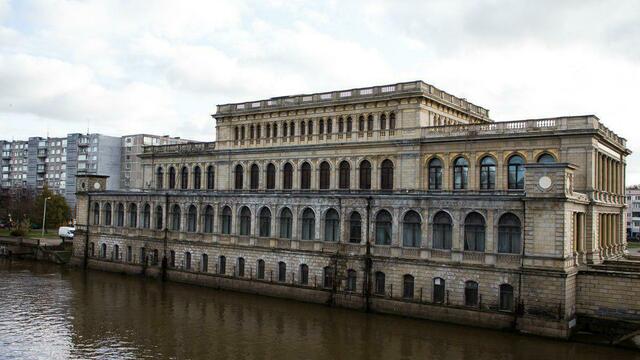 Сквер у здания Кёнигсбергской биржи стал собственностью региона