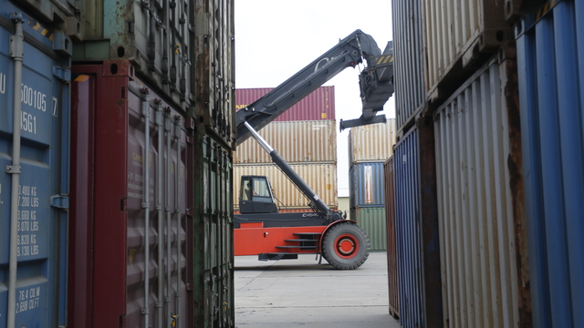 Посол РФ не исключил полного отказа от транзита российских грузов через порты Литвы