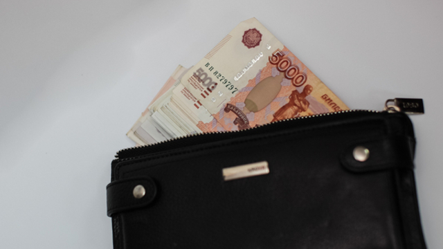 Более 650 организаций области задолжали по налогам свыше 500 тыс. рублей