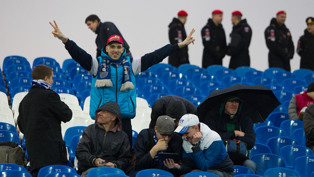 Алиханов: Думаем над тем, чтобы снести Северную трибуну на 