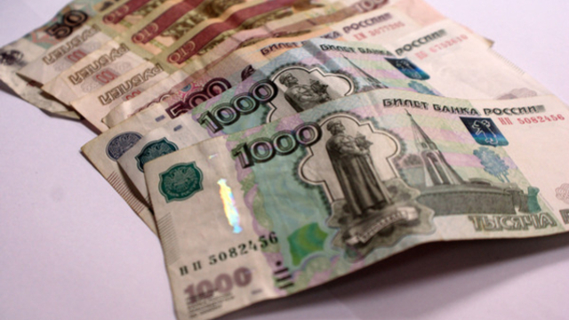 С нового года россияне могут платить налоги друг за друга