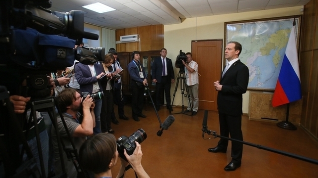 Медведев: Самый сложный период в российской экономике закончился