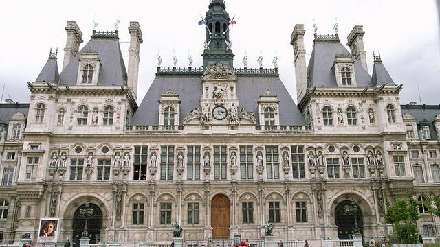 Кандидат в президенты Франции призвал Париж не сближаться с Москвой 