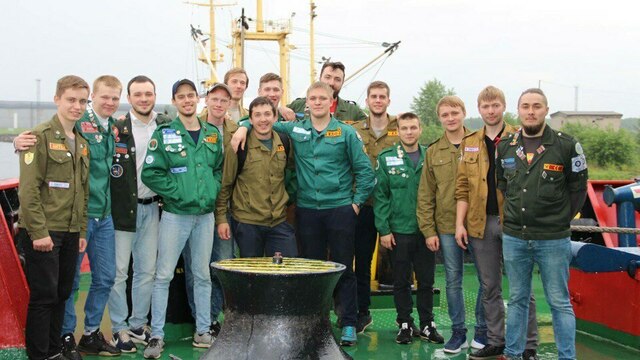 Калининградцы отправились на уборку Арктики в составе сводного студотряда 
