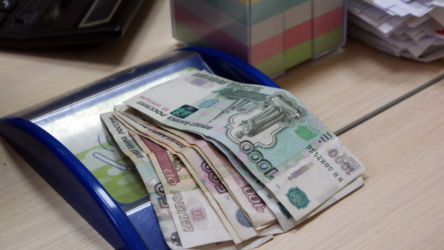 К 2019 году среднемесячная зарплата в Калининграде превысит 45 тыс. руб.