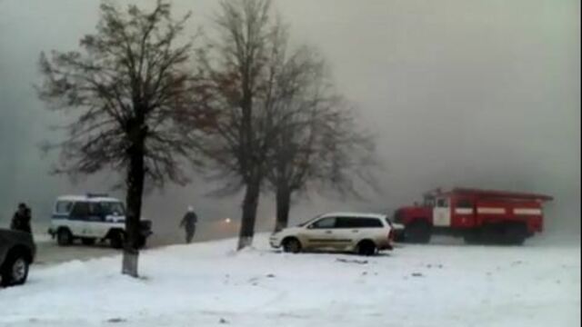 На комбинате в Мамоново горит бумажная упаковка на площади 300 кв. м (видео) 
