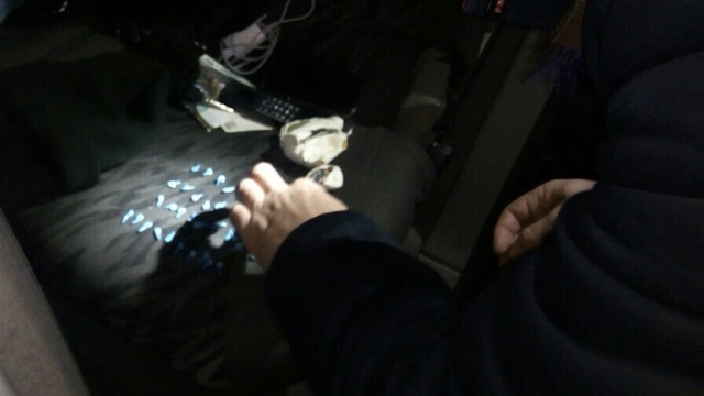 Два калининградца пытались перебросить через забор ИК-9 героин, MDMA и коноплю (фото)