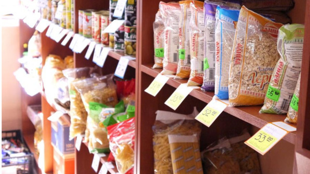 С начала года Роспотребнадзор изъял из продажи тысячу тонн продуктов 