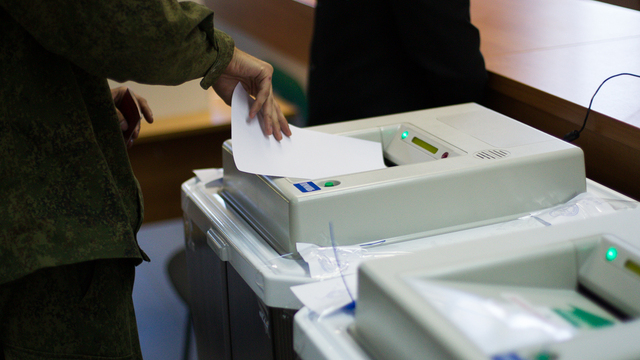 Избирком: калининградцы смогут проголосовать по месту жительства без открепительных талонов