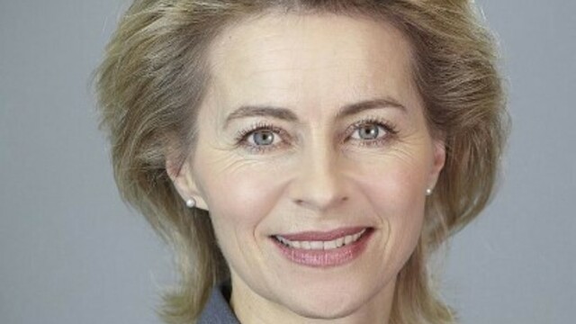 Глава Минобороны Германии призвала Трампа к жёсткой политике в отношении России