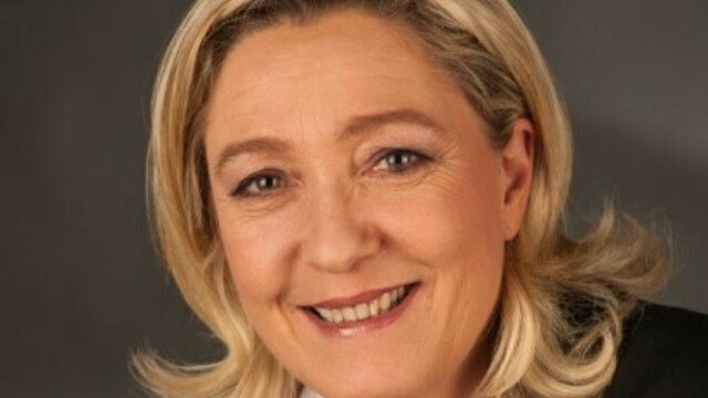 Ле Пен пообещала признать Крым российским в случае, если она станет президентом Франции 