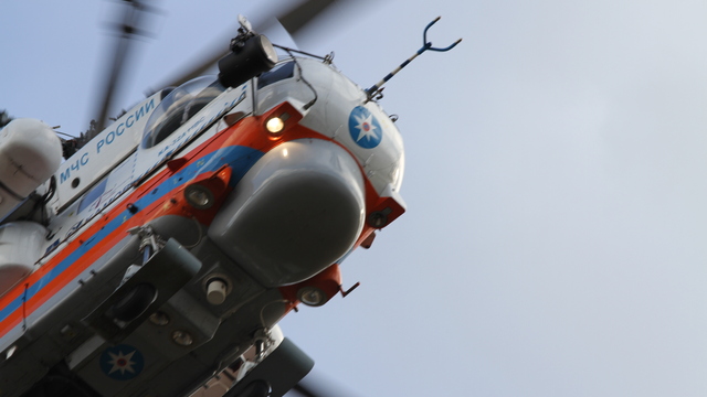 Спасатели возобновили поиски рыбаков, пропавших в Куршском заливе