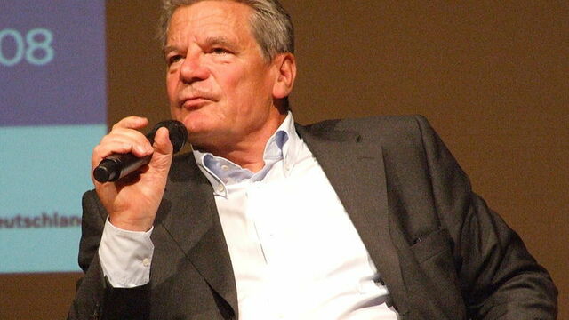 Президент Германии призвал европейские страны бороться с дезинформацией из России 