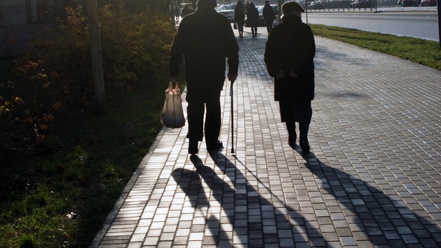 Средняя продолжительность жизни в России впервые превысила 72 года