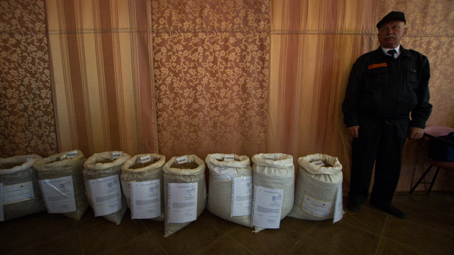 Янтарный комбинат впервые продал нерезиденту крупную партию янтаря стоимостью более 120 млн рублей