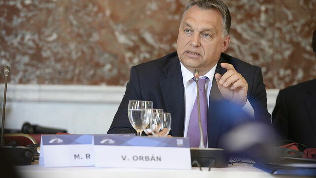 Премьер Венгрии призвал спасти Европу от 