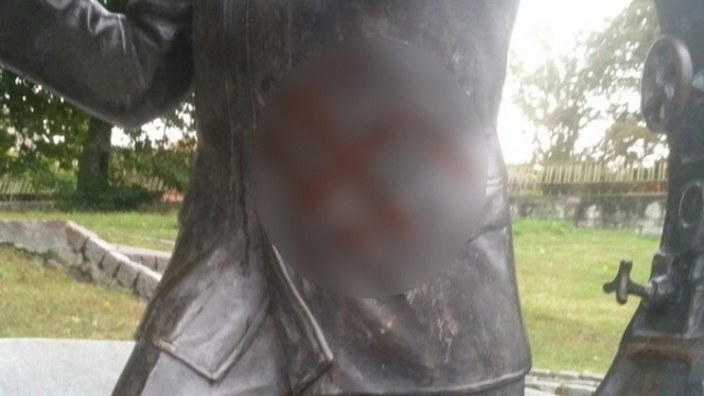 В Калининграде возбудили уголовное дело из-за осквернения нескольких памятников советским воинам