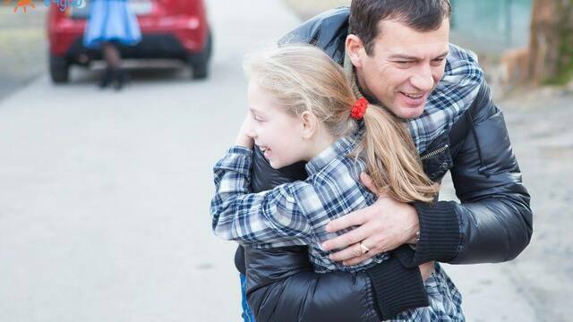 Актёр Андрей Чернышов посетил пациентов центра 