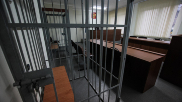 Калининградца будут судить за ложное минирование палатки по ремонту обуви 