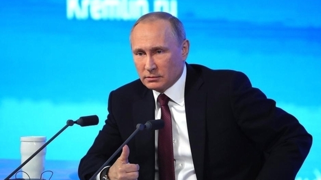 Путин и Трамп провели первый разговор по телефону