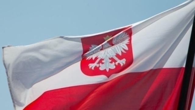 Власти Польши не будут применять силу для прекращения акций протеста оппозиции