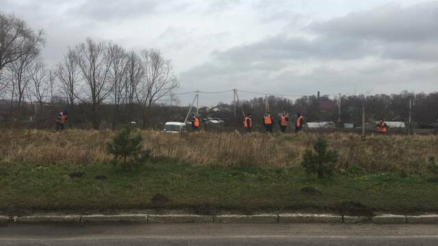 В Янтарном начали разбирать железную дорогу 