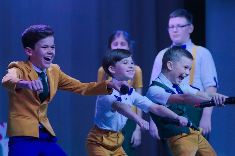 "Главное, что никто не плакал": состоялось открытие пятого, юбилейного, сезона Гурьевской лиги КВН - Новости Калининграда