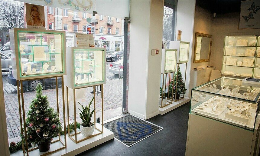 Эксперт рассказал, как не стать жертвой ювелирных магазинов - Новости Калининграда