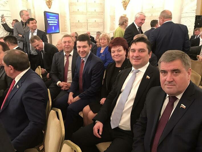 "Не прятаться по кабинетам": Антон Алиханов прокомментировал послание президента - Новости Калининграда