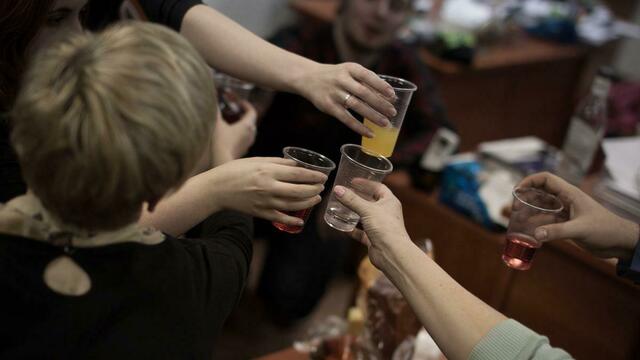 В России запретили производство и продажу алкогольных энергетиков