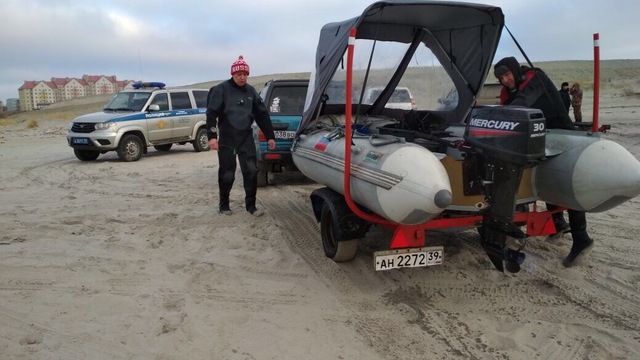 МВД: водителям, выехавшим на пляж в Янтарном, грозит штраф до пяти тысяч рублей