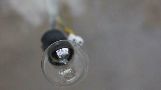 В Калининграде отключат электричество в школах и детской поликлинике