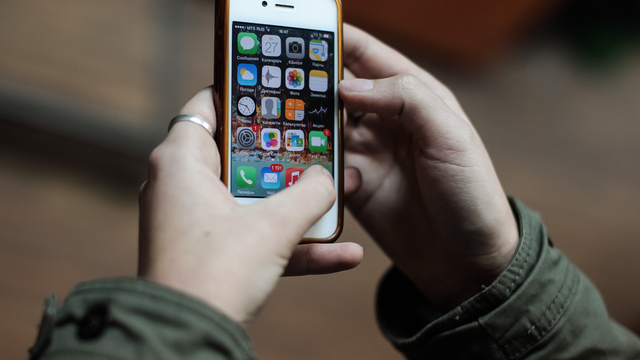 Владельцы iPhone смогут самостоятельно отключать замедление процессора