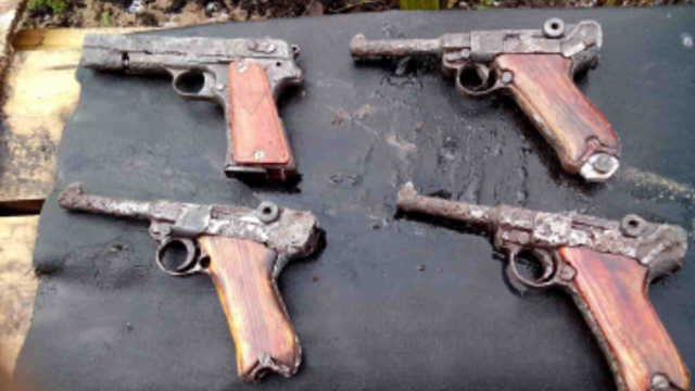 Житель Неманского района пять лет собирал в лесу оружие и боеприпасы времён ВОВ