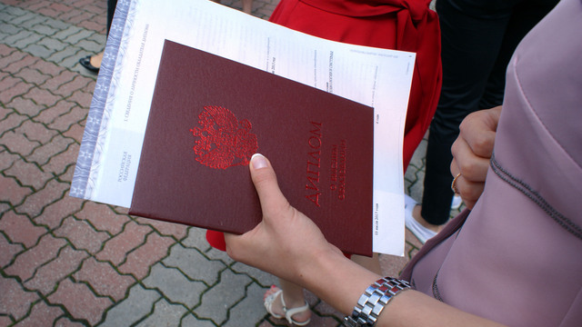 Рособрнадзор обвинил вузы в выпуске будущих безработных