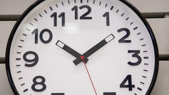 В Общественной палате соберут мнения калининградцев о возможном переходе региона на летнее время