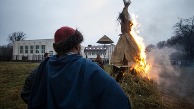 Где поесть блинов и сжечь чучело зимы: 