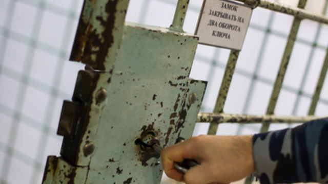 Калининградец выманивал деньги у моряков, обещая устроить на работу