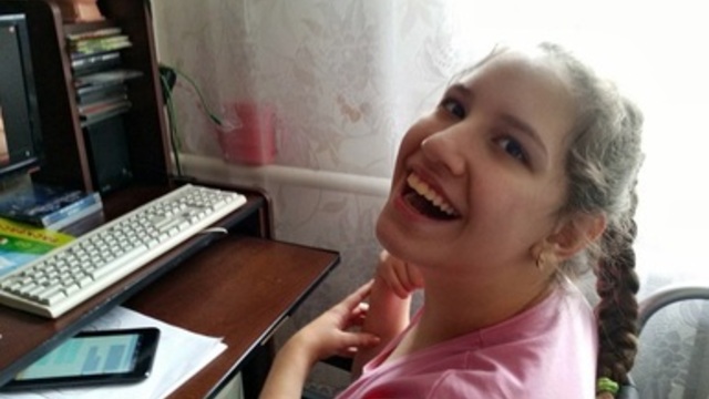 В Калининграде собирают деньги, чтобы поставить на ноги 15-летнюю девочку с ДЦП