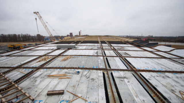 Первый транспорт поедет по Восточной эстакаде на Остров уже в марте