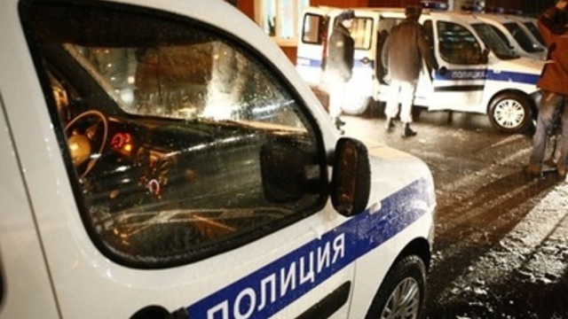 В Москве пятеро вооружённых налётчиков в масках ограбили банк