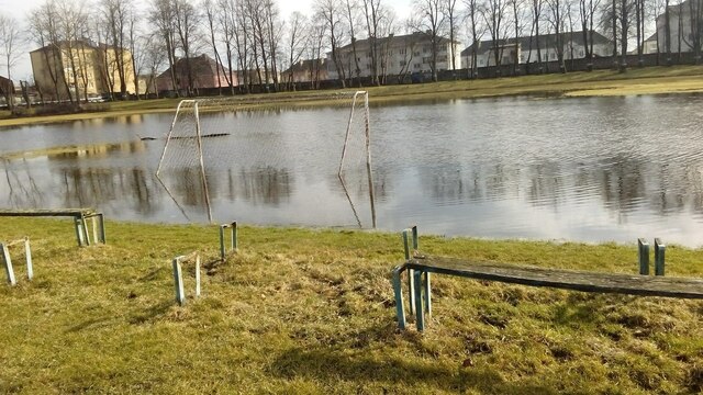 В Гусеве затопило городской стадион