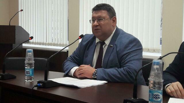 Медицина, потопы и летнее время: депутат Госдумы Пятикоп высказался об основных проблемах региона   