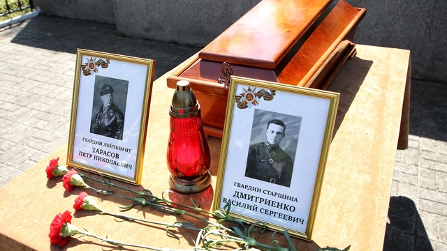 Под Багратионовском захоронили останки двух советских летчиков, погибших в боях в Восточной Пруссии