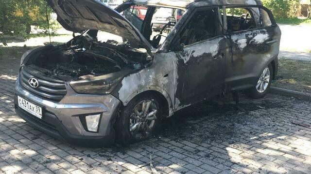 Появилось видео сгоревшего автомобиля на ул. Озёрной