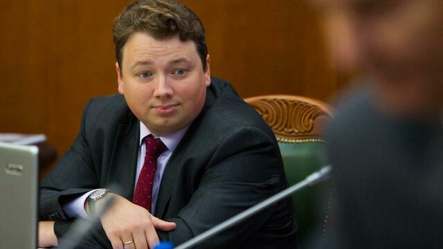 Шендерюк-Жидков сохранил пост в ФК 